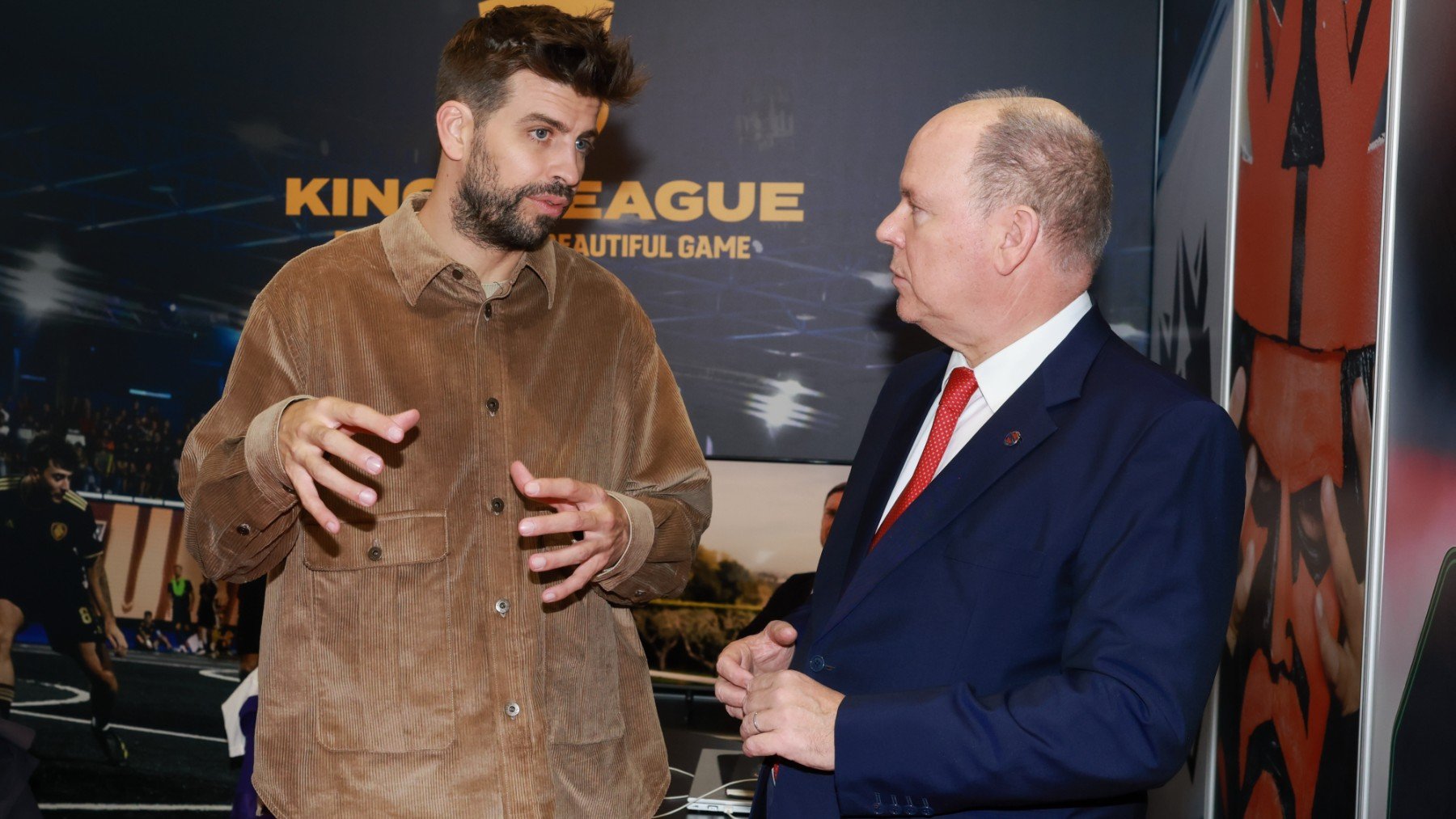 Piqué junto al Príncepe Alberto de Mónaco. (Getty)