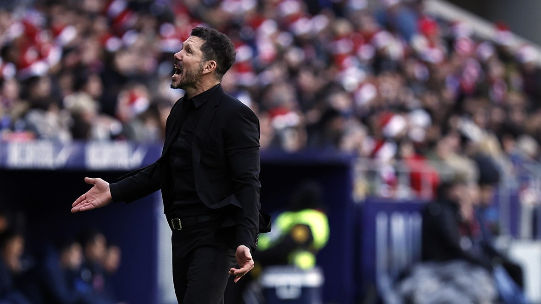 Simeone, dirigiéndose a la grada.