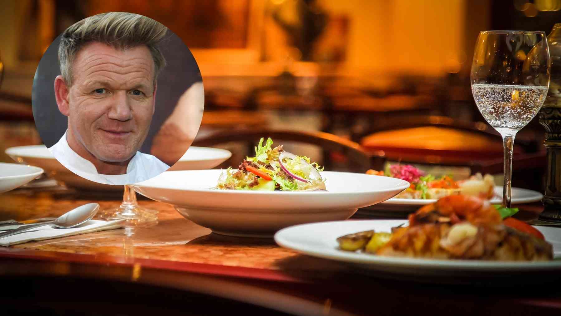 Gordon Ramsey y la mesa de un restaurante.