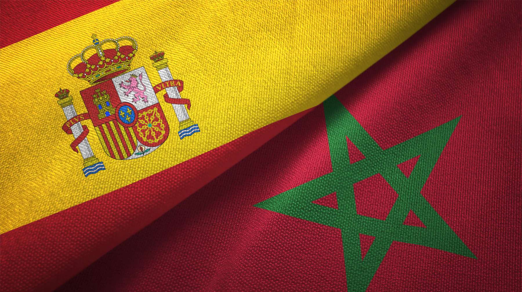 Banderas de España y Marruecos.