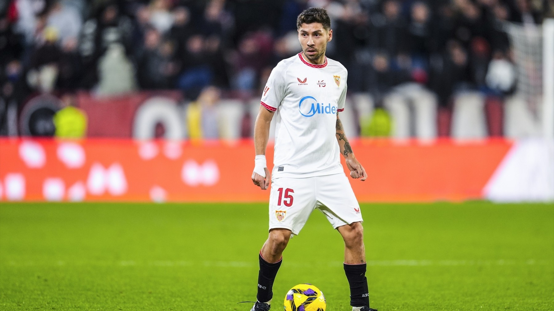 Gonzalo Montiel, durante un partido con el Sevilla. (EP)