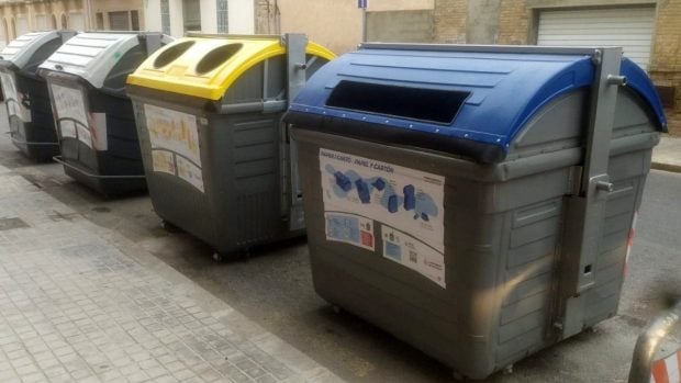 Contenedores de reciclaje