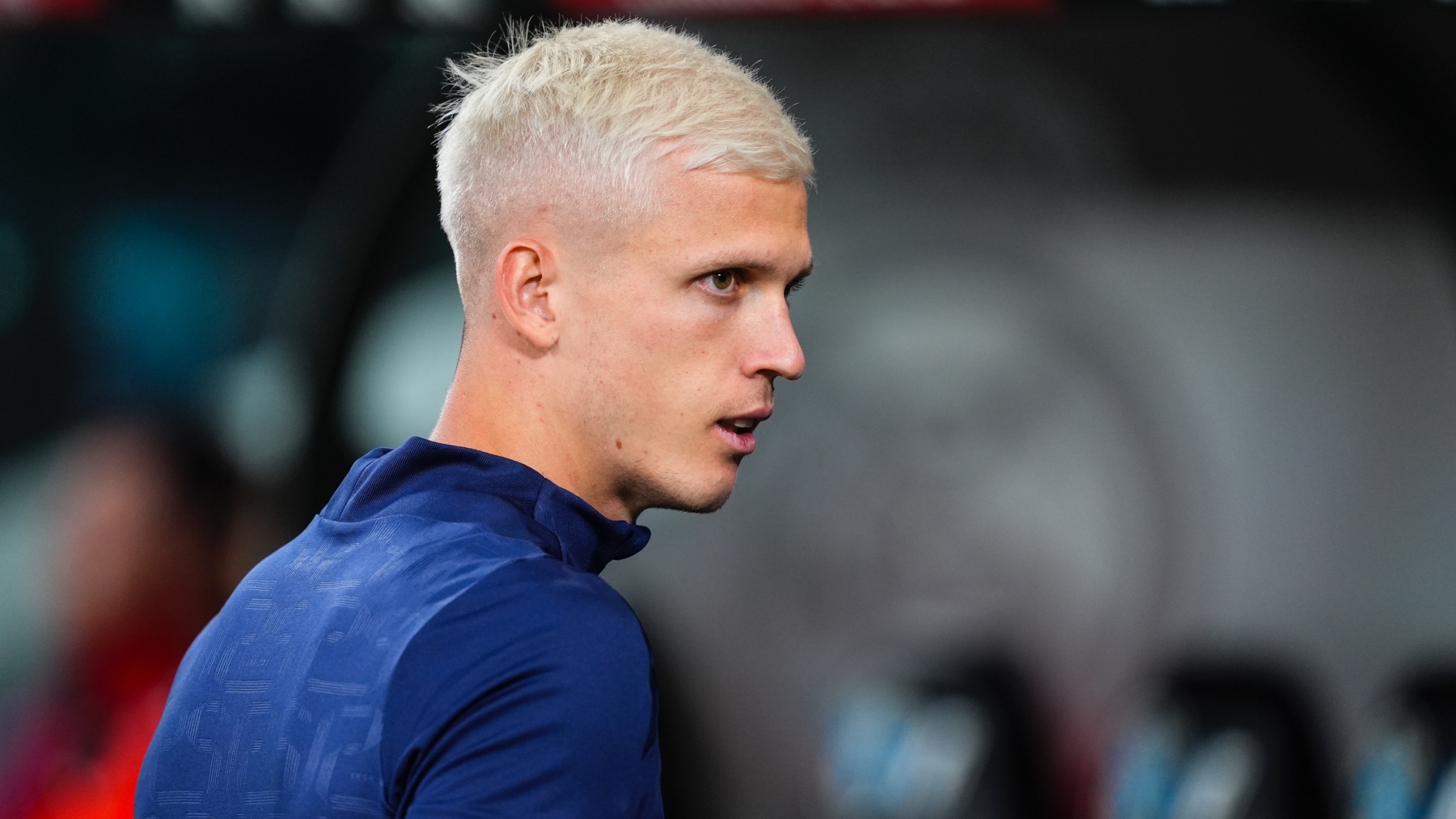 Dani Olmo, antes de un partido con el Barcelona. (EP)