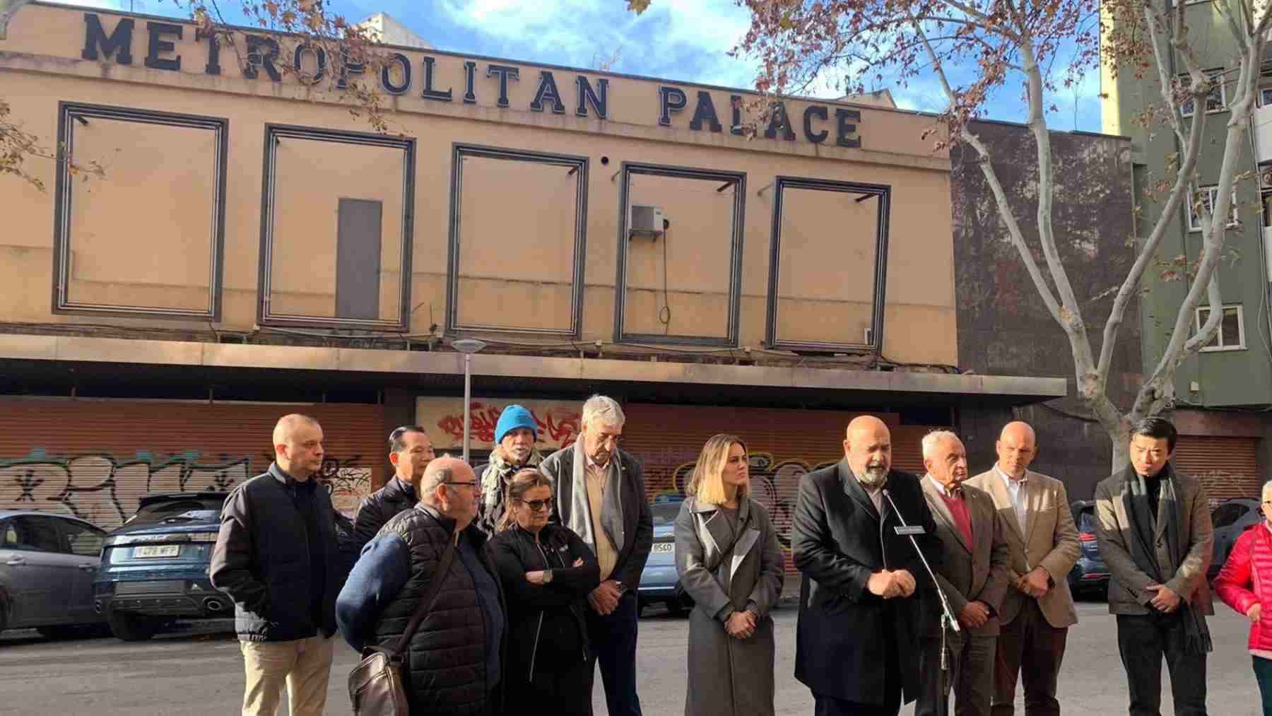 El alcalde de Palma, Jaime Martínez, en la rueda de prensa para explicar el proyecto del cine Metropolitan.