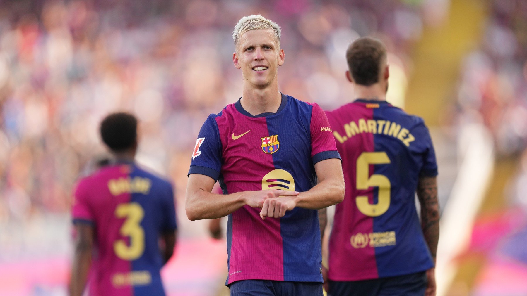 Dani Olmo, en un partido con el Barcelona. (Getty)