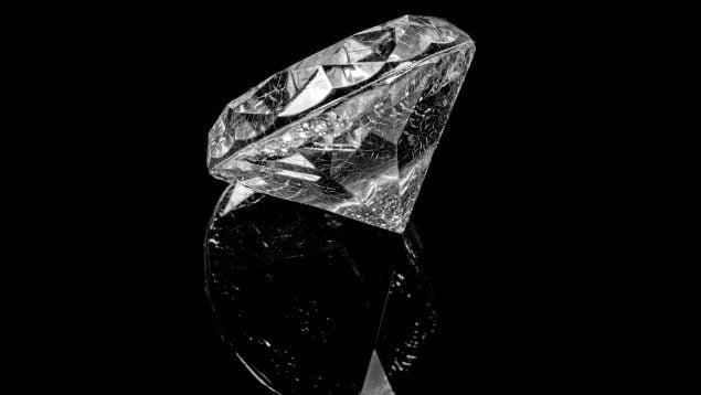 Descubrimiento científico de diamantes, la ciencia descubre cómo crear diamantes más rápido, cómo fabricar diamantes en horas.