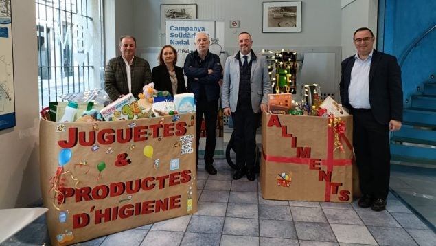 EMT Palma juguetes alimentos campaña solidaria Navidad