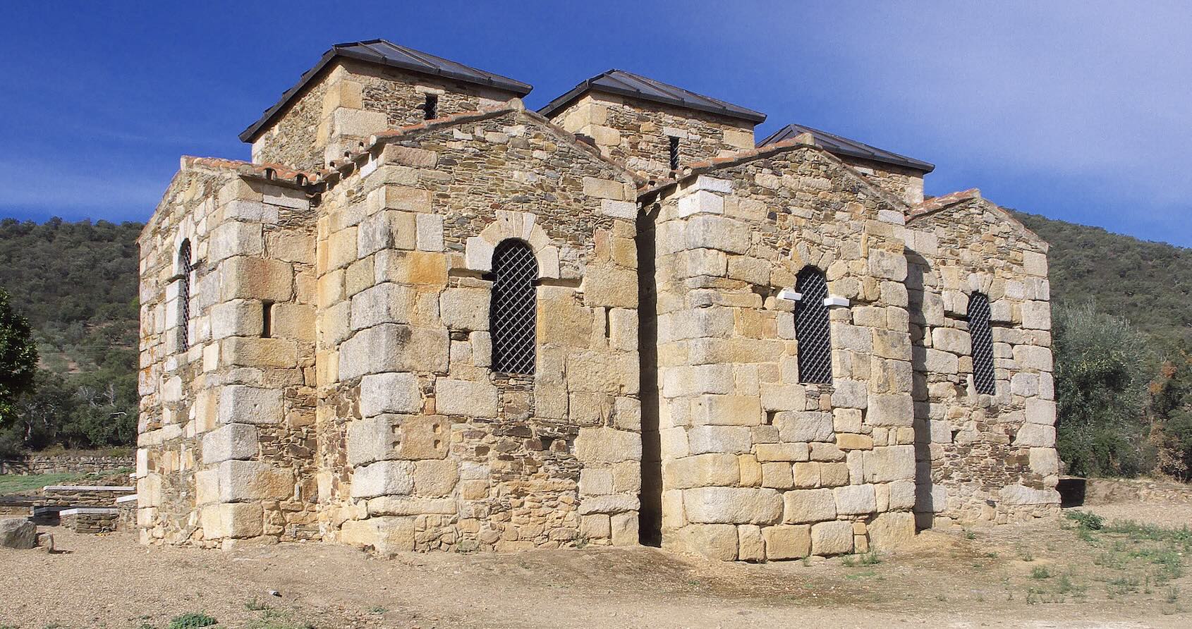 Ermita de Santa Lucía del Trampal. Foto: José Luis Filpo Cabana.