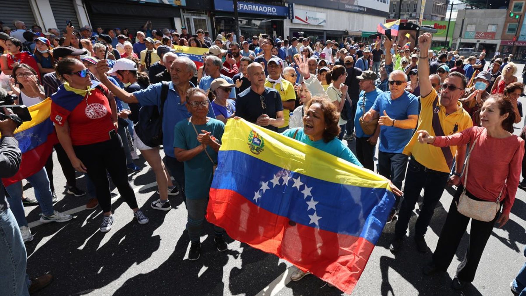 Manifestación en Caracas contra Maduro.