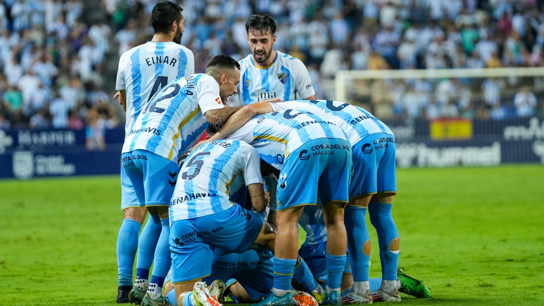 Los jugadores del Málaga celebran un gol. (EP)