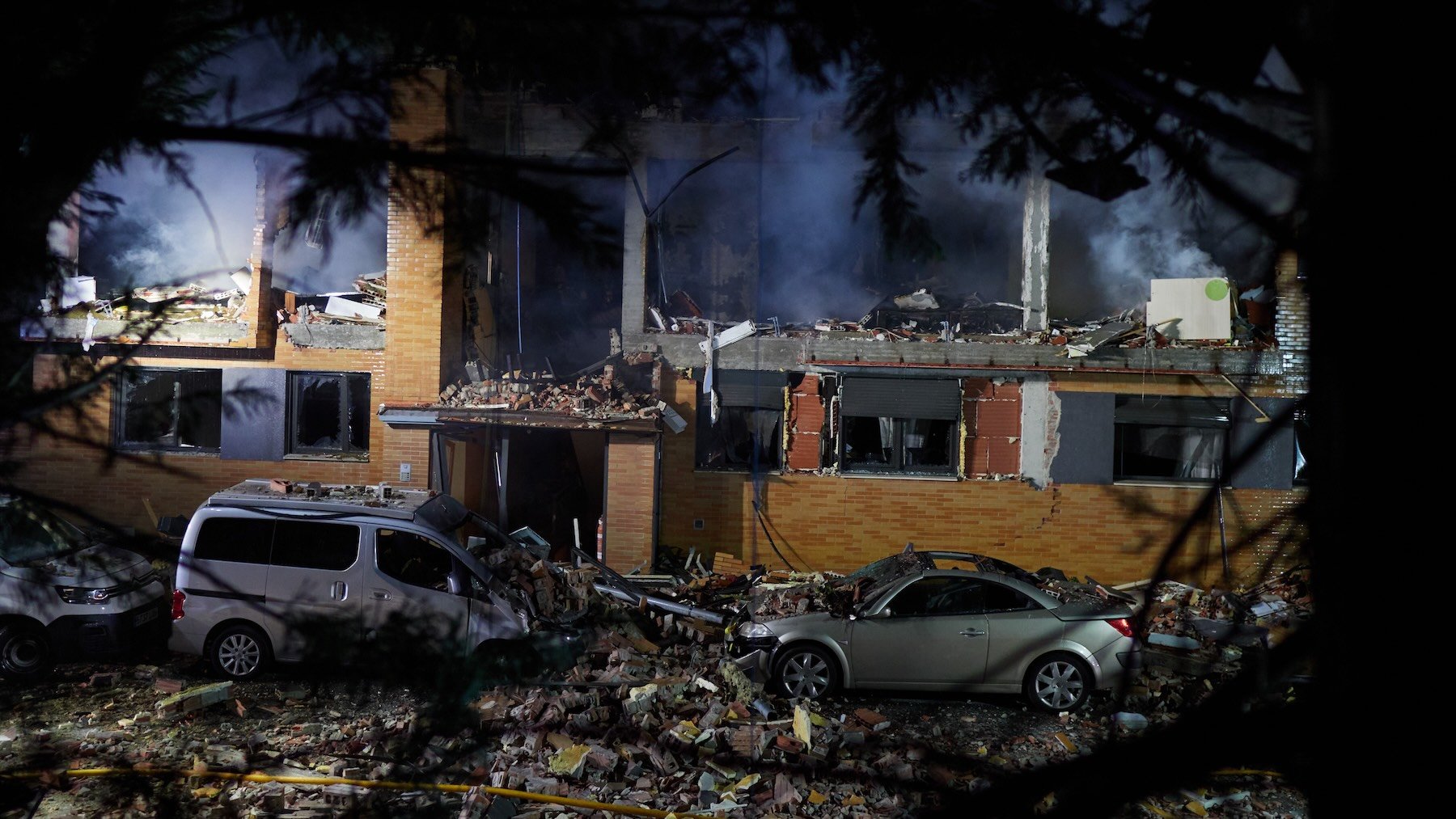 Estado en el que ha quedado el edificio afectado en Noáin. (Foto: EP)