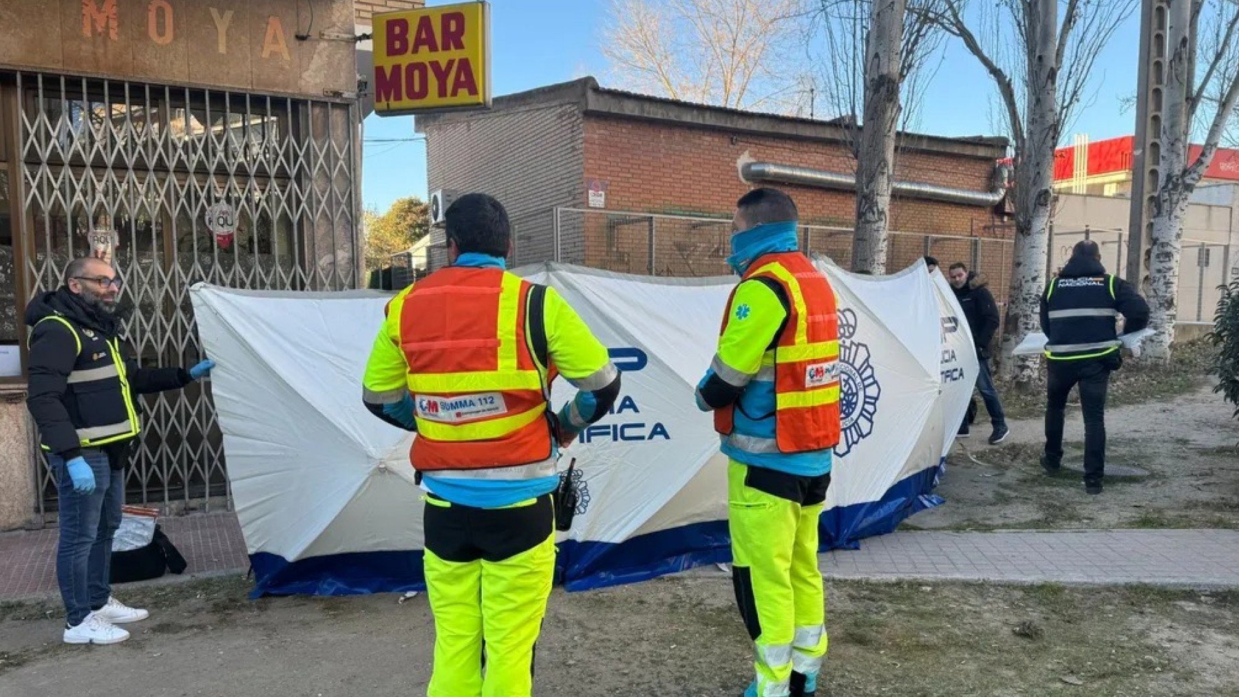 Lugar donde se ha hallado el cadáver del hombre tiroteado en Alcalá de Henares (Madrid).