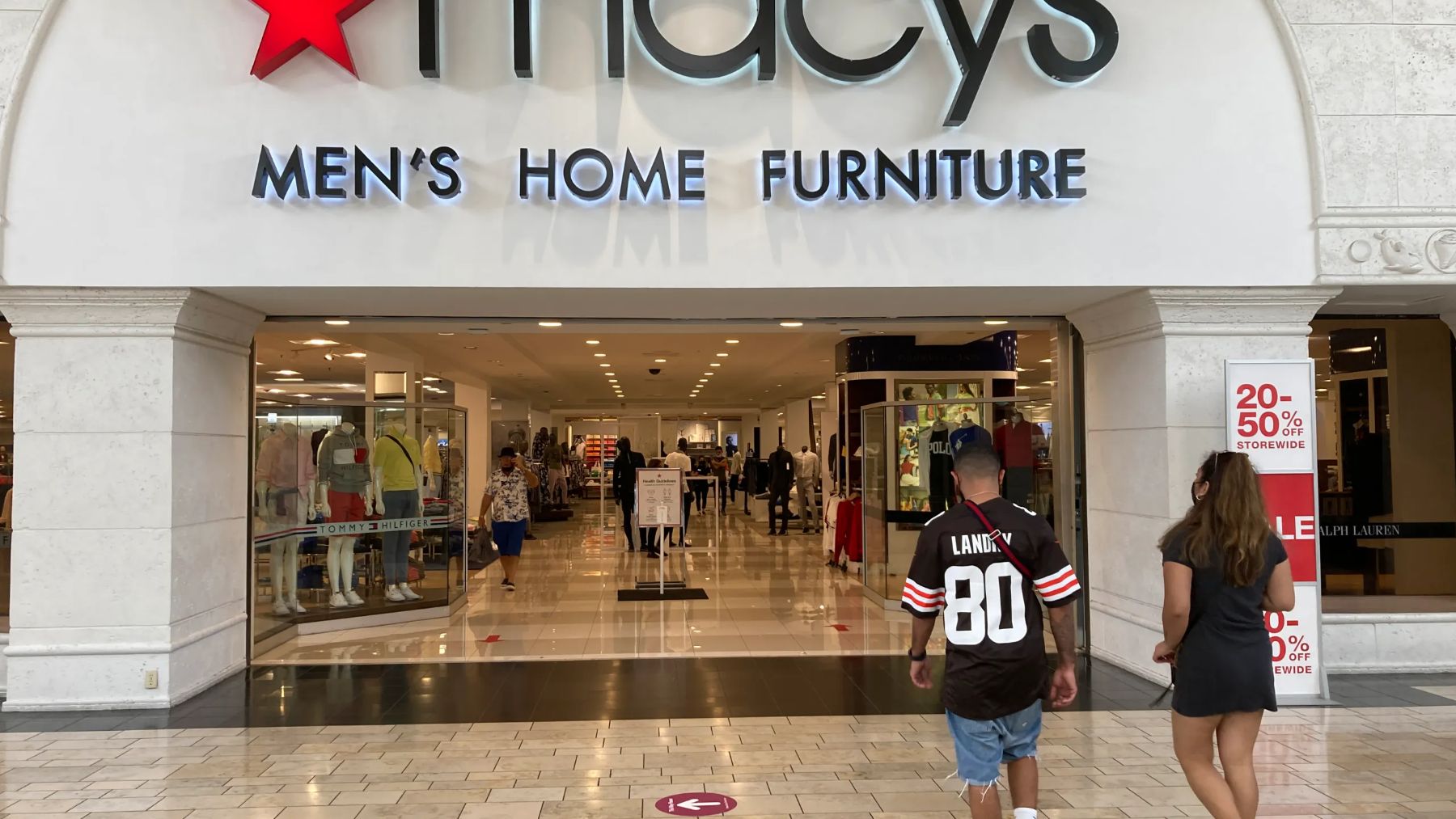 Entrada de tienda de Macy´s.