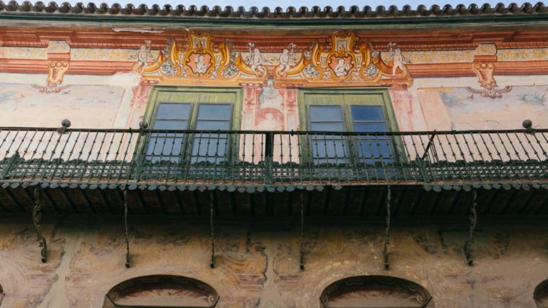 Balcón del Palacio de los Marqueses de Peñaflor. Foto: Turismo de la Diputación de Sevilla