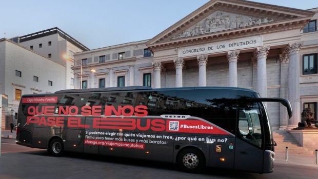 autobús barato