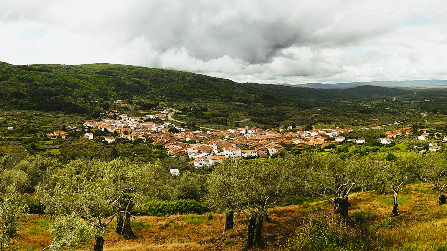 Vista panorámica de San Martín de Trevejo. Foto: Amenizate hoy en Wikimedia Commons.