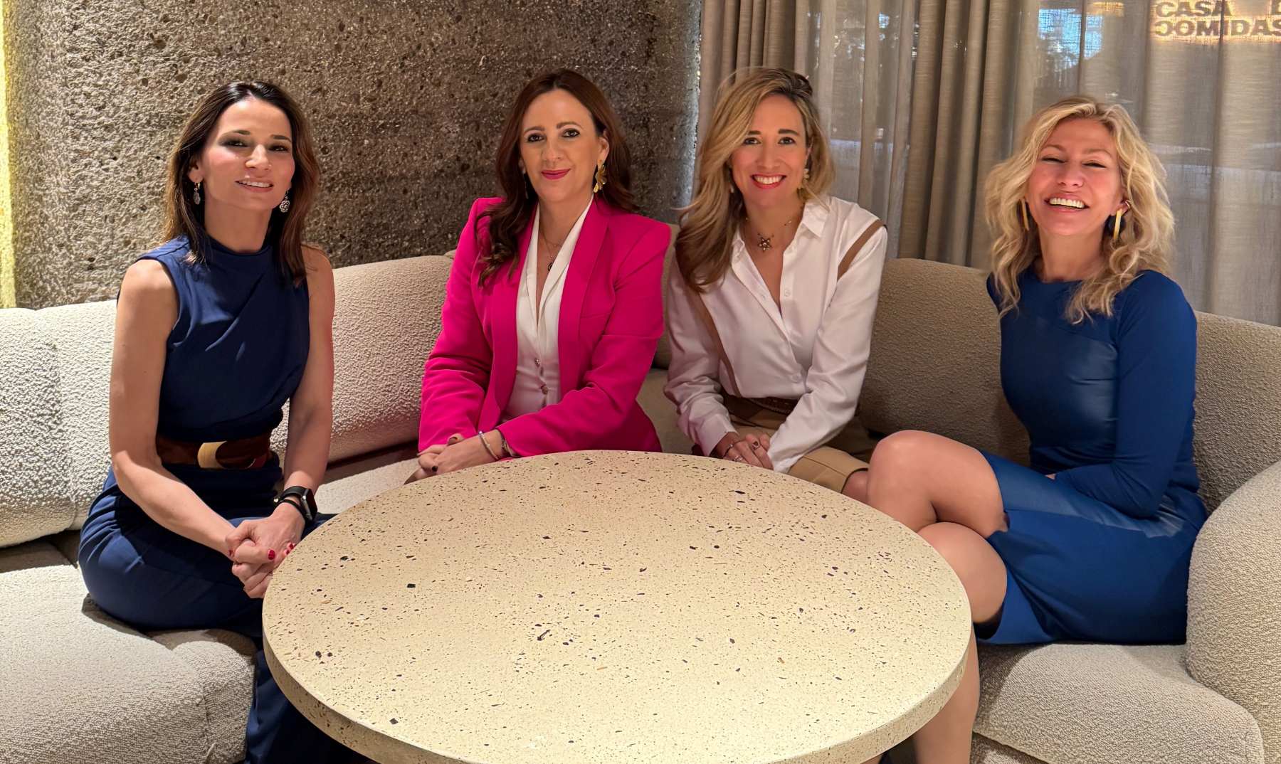 Clara Cerdán Molina, Ana Martínez, Marlen Estévez Sanz y Pilar Cuesta de Loño.