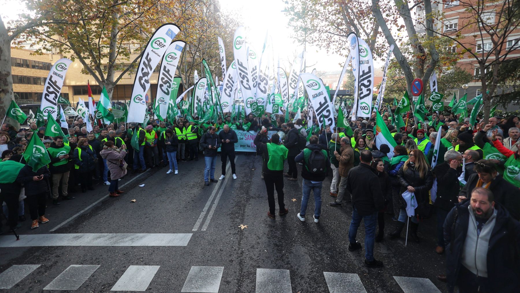 Mutualistas protestan contra el Gobierno. (EP)