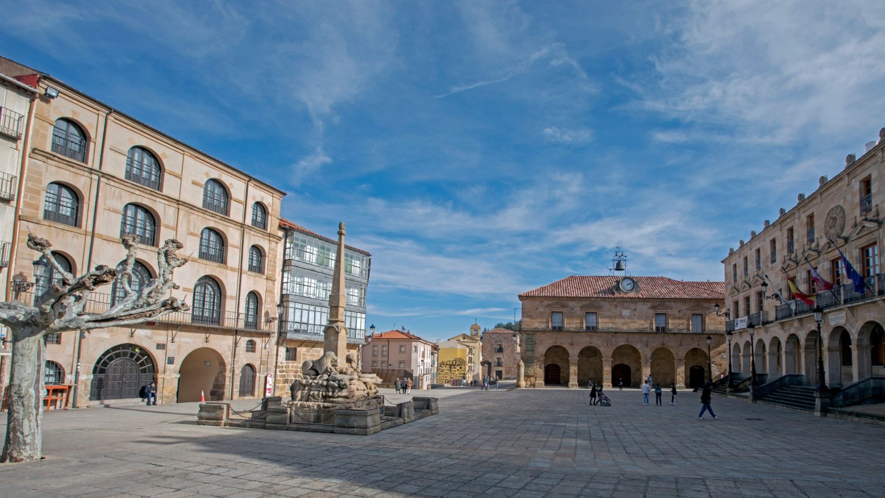 Ni Vitoria ni Burgos: la ciudad de España donde más nieva es una desconocida joya turística