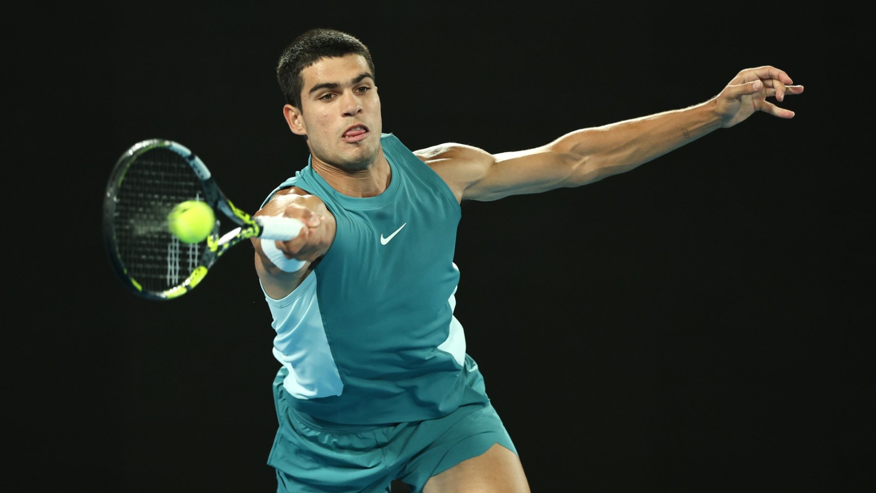 Sigue en directo el partido de cuartos de final del Open de Australia entre Carlos Alcaraz y Novak Djokovic. (Getty)