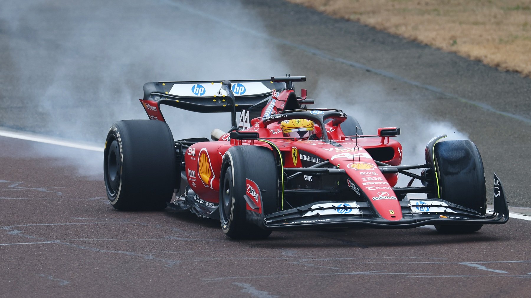 Lewis Hamilton con Ferrari. (Getty)