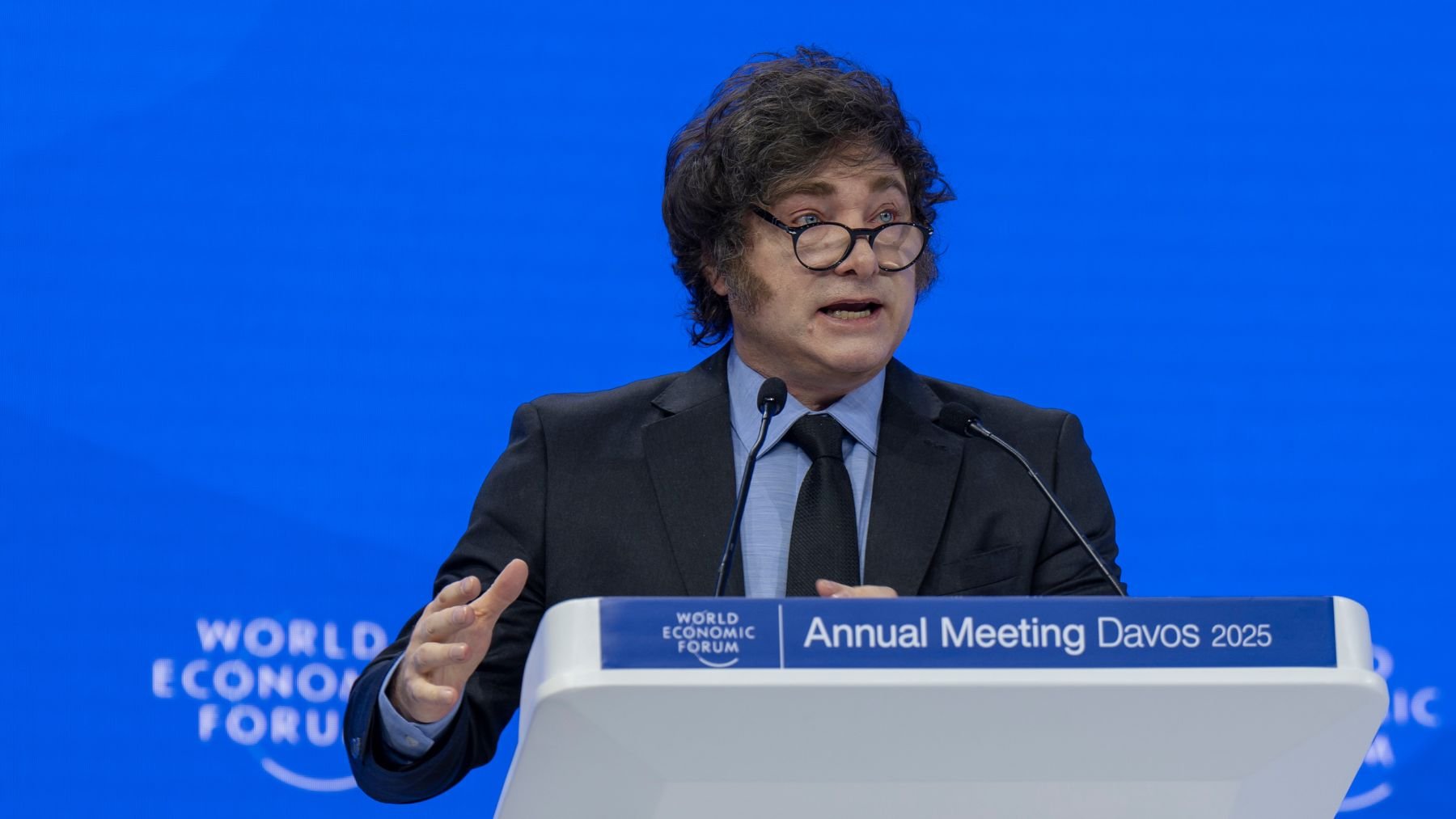 Milei interviene en Davos. (Ep)