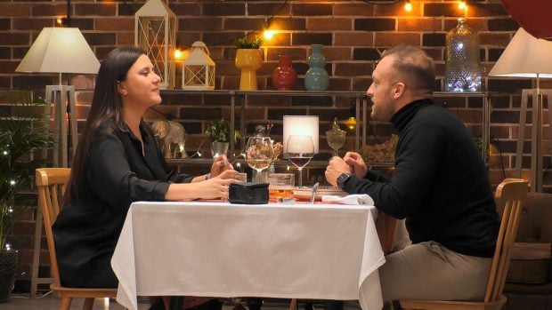 Sandra y Raúl en First Dates. (Mediaset)