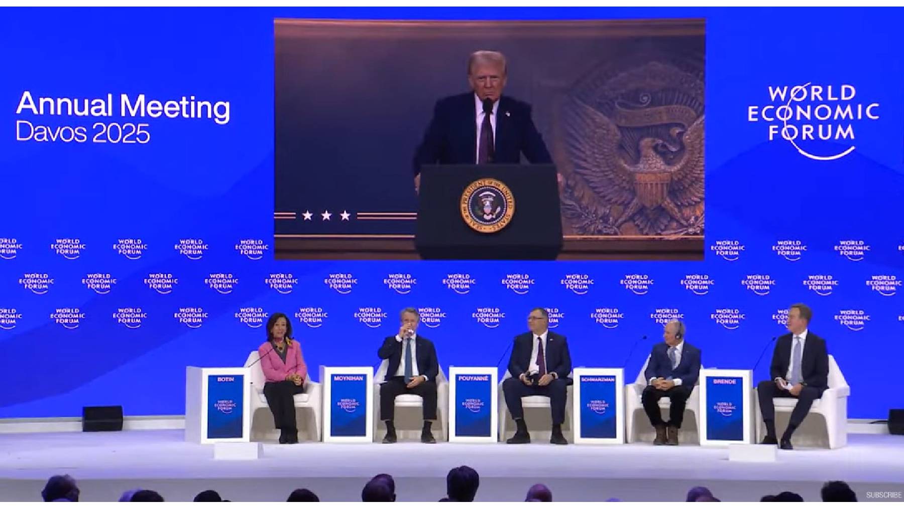 Trump habla en Davos en presencia de Ana Botín.