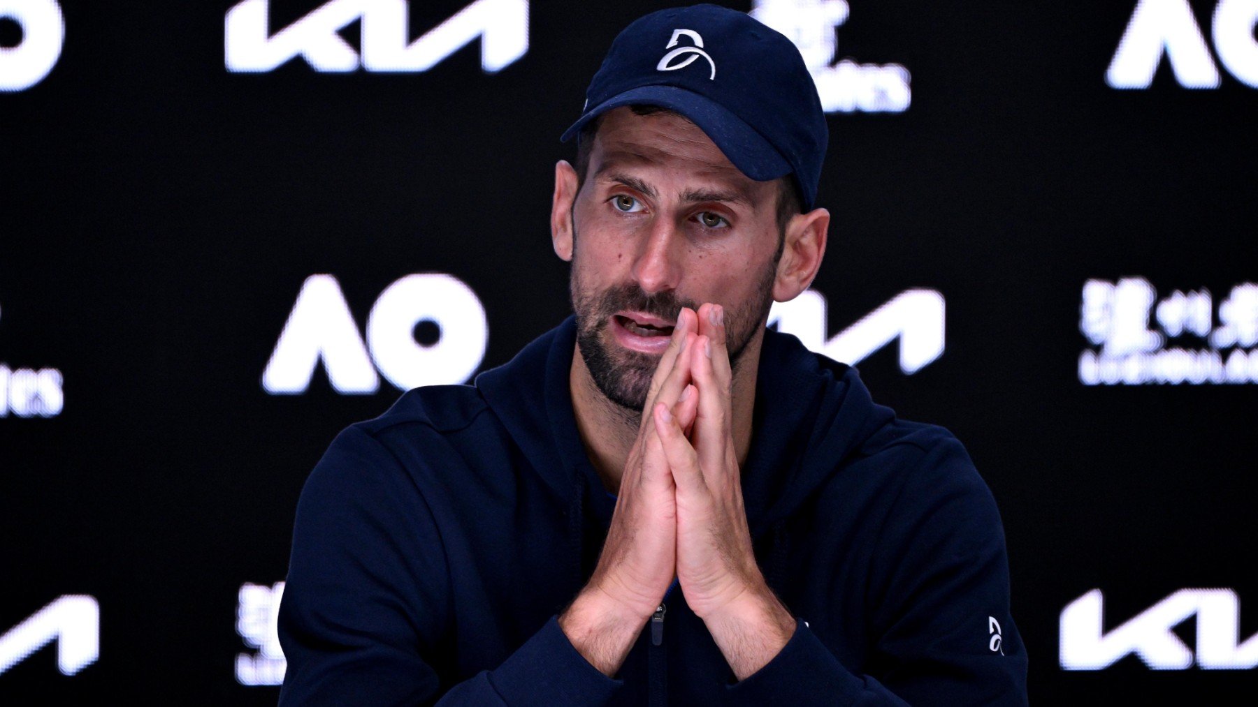 Novak Djokovic, durante la rueda de prensa tras el partido ante Zverev en Australia. (EFE)