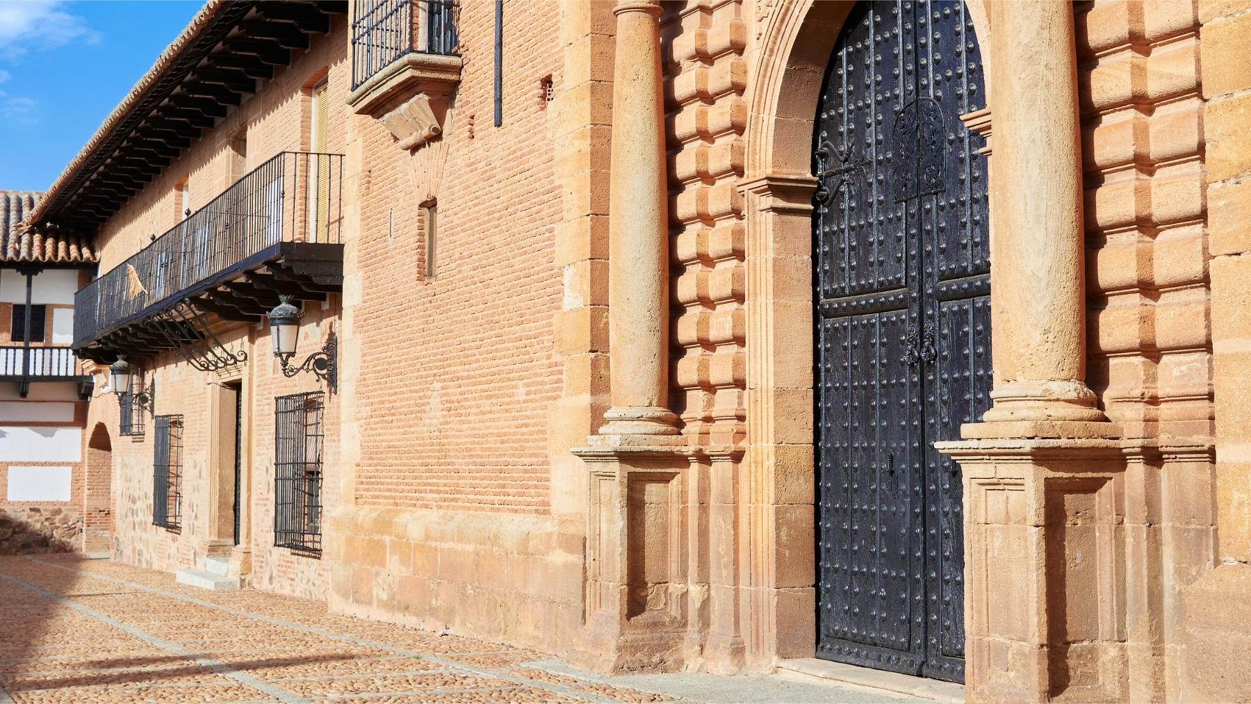 La Mancha tiene su propio ‘Vaticano’ en miniatura y no vas a ver nada igual