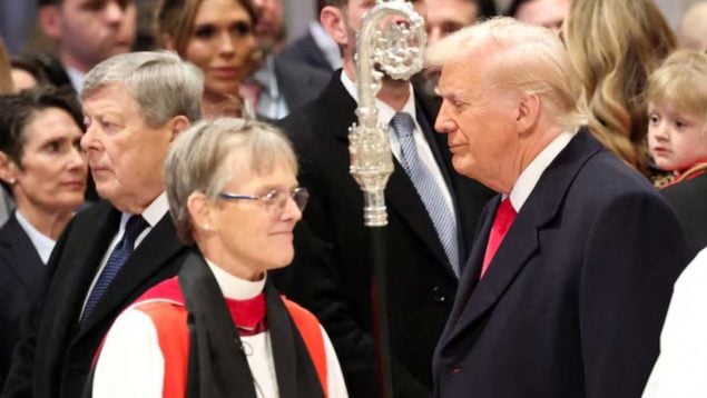 Pons pide a la Iglesia Católica que ordene «obispas» tras elogiar a una religiosa que se enfrentó a Trump