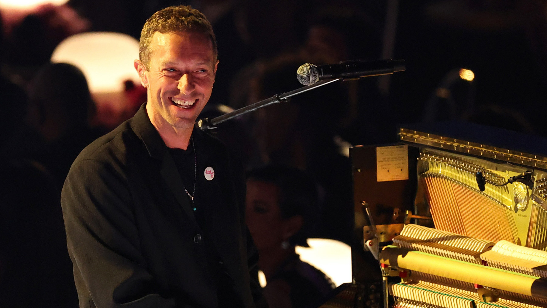 Chris Martin en los Premios Grammy 2025. (Foto: Gtres)