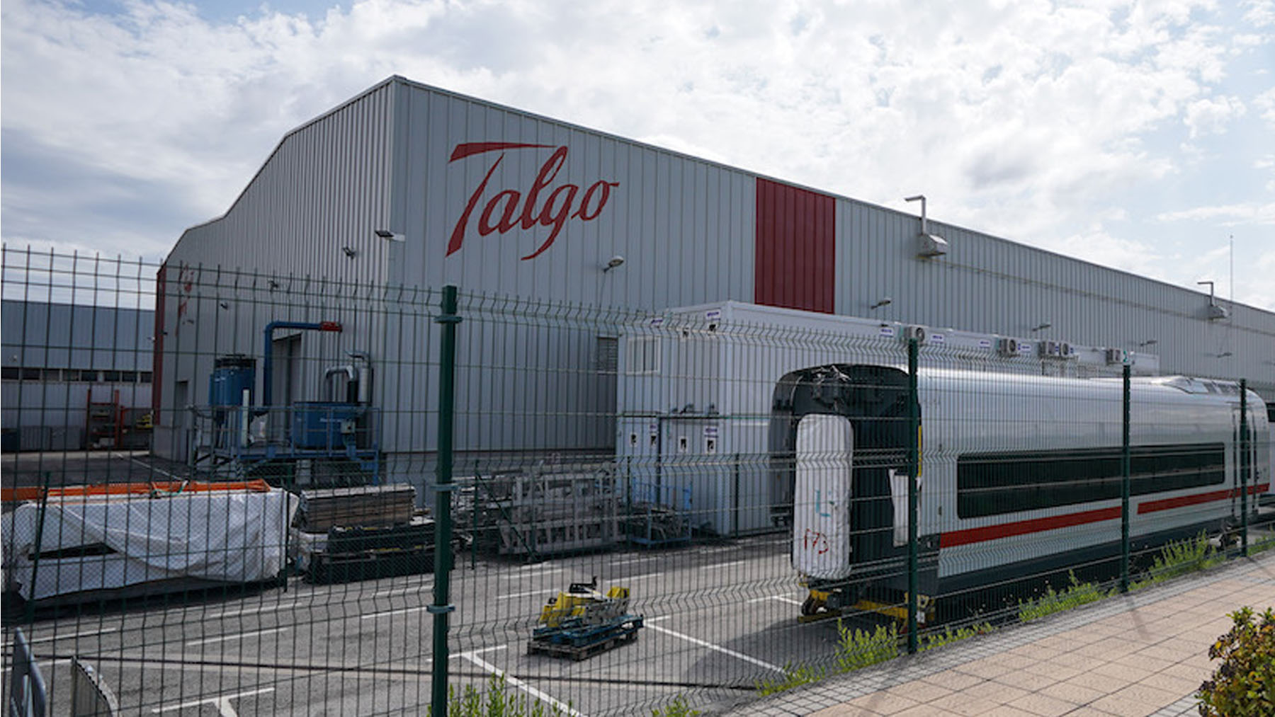 La firma de inversión de los Abelló sale de Pegaso y entra en Talgo tras el acuerdo de Sidenor