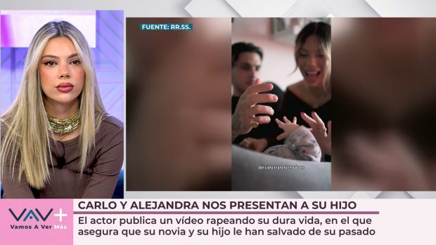 Alejandra Rubio visualiza el vídeo de Carlo Costanzia en Vamos a ver. (Mediaset)