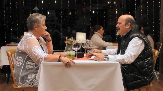 Sagrario y Ricardo en First Dates. (Mediaset)