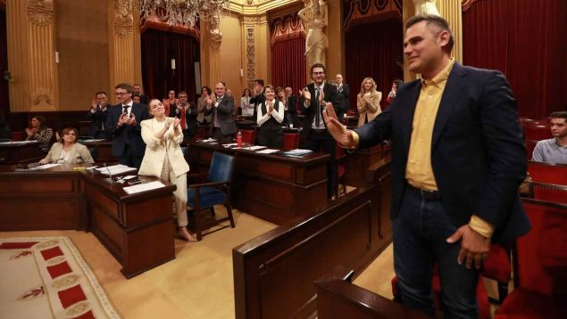 Albert Salas, en el momento de ser elegido. – TOMÀS MOYÀ – EUROPA PRESS