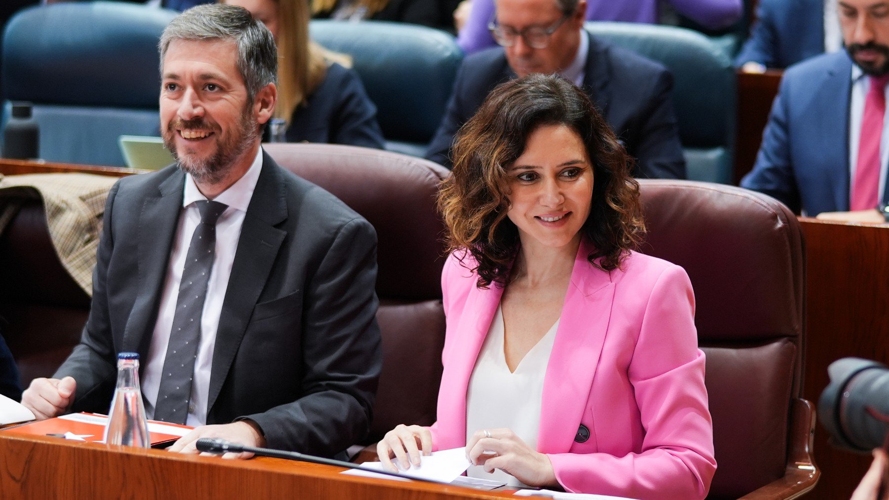 La presidenta de la Comunidad de Madrid en el Pleno de la Asamblea