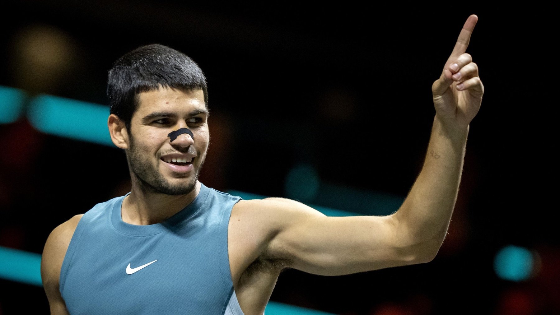 Carlos Alcaraz, en el ATP de Róterdam. (EFE)