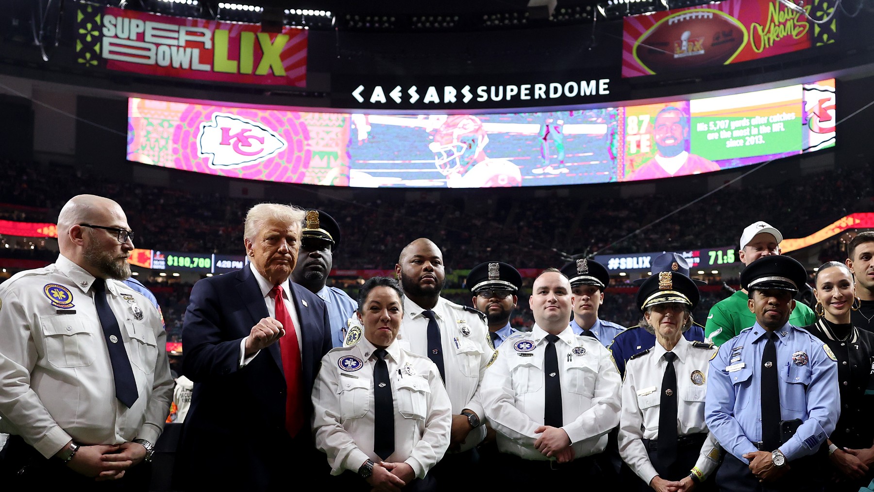 Donald Trump se convierte en el primer presidente en acudir a una final de la Super Bowl