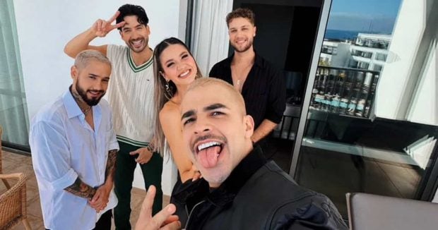 El elenco de La Reina del Flow. (Foto: Instagram del actor Juan Palau)