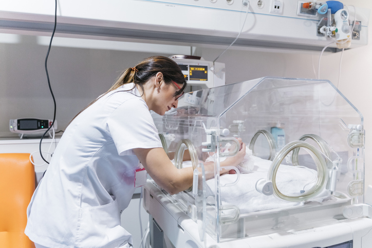 La UCI neonatal del Hospital Quirónsalud Valle del Henares obtiene la acreditación de nivel IIIA