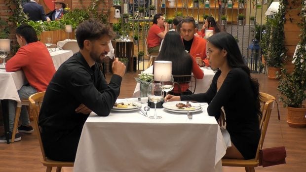 Luca y Patricia en First Dates. (Mediaset)