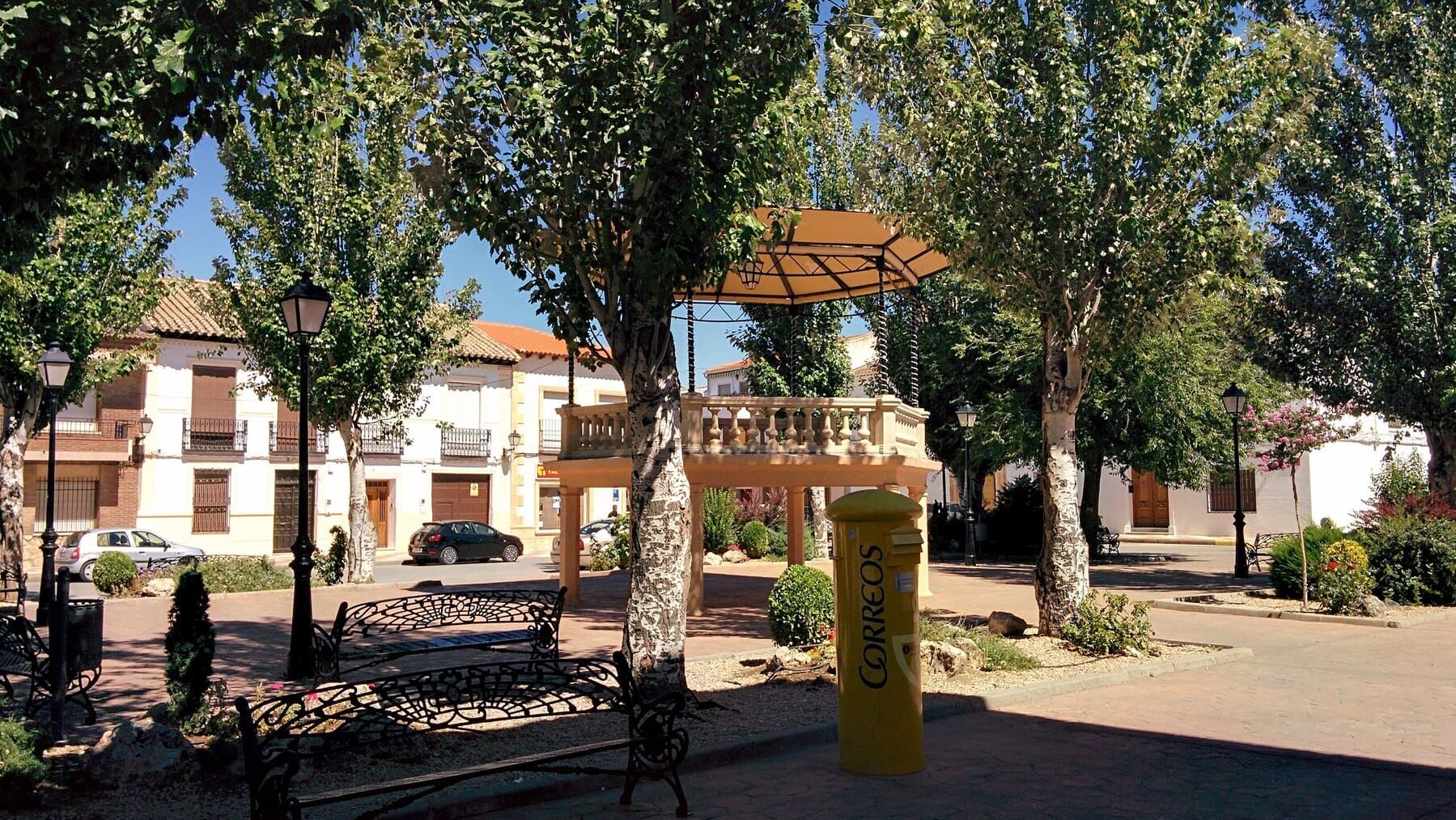 Plaza Mayor de la Villa de Don Fadrique. Foto: Rodelar.