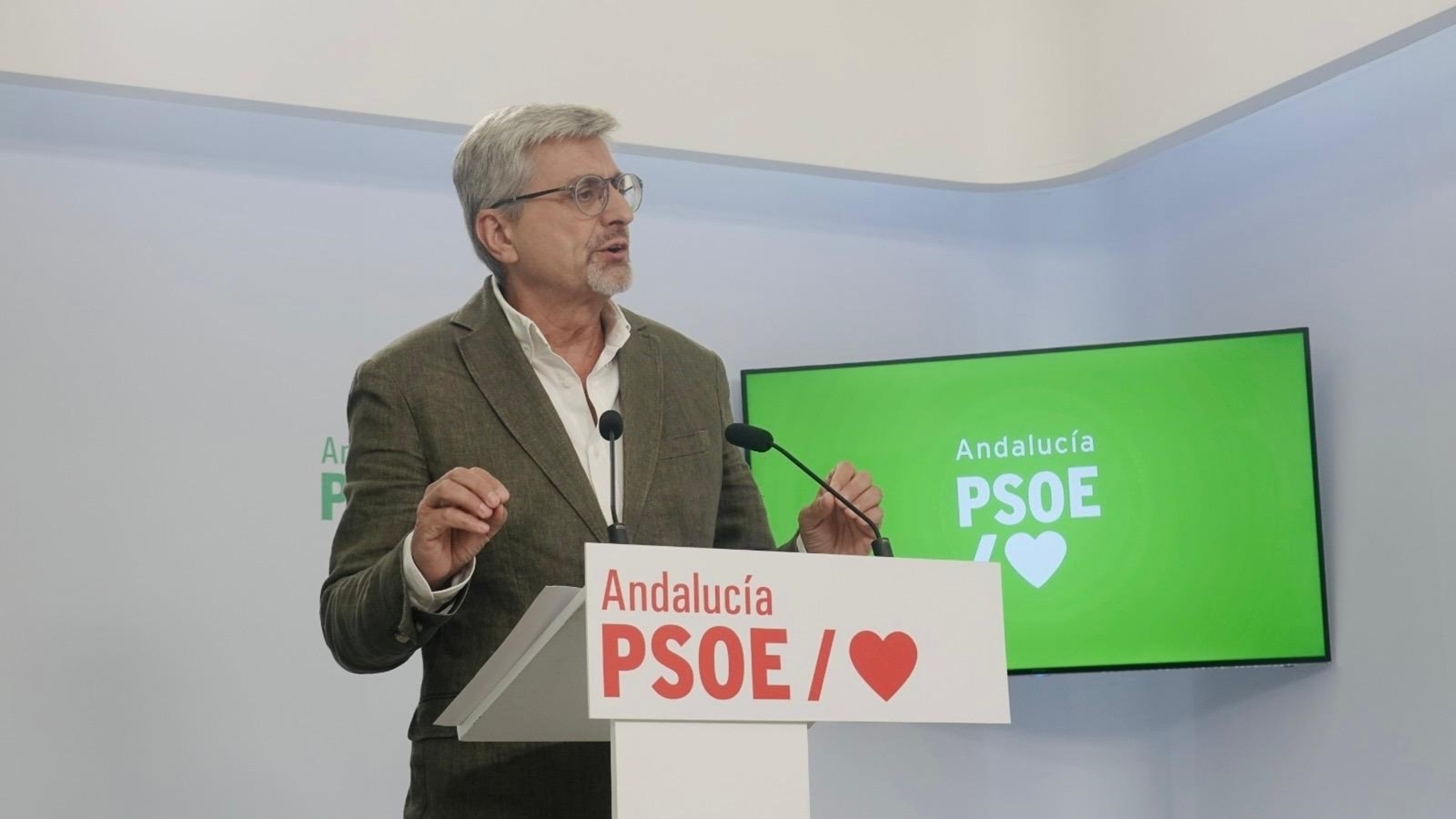 El portavoz adjunto del PSOE-A, Josele Aguilar.