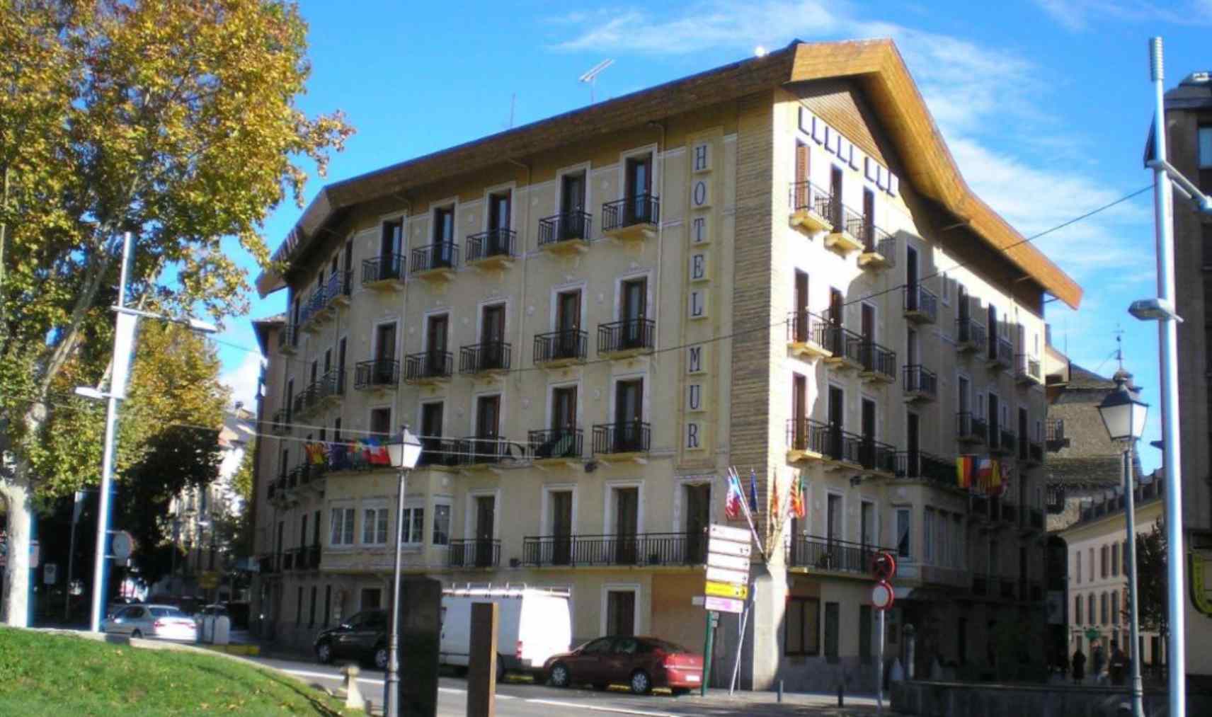 Hotel Mur (Jaca).