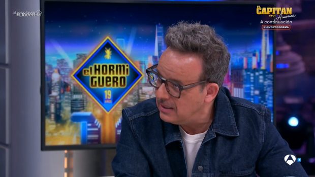 Ángel Llácer junto a Pablo Motos en El Hormiguero (Atresmedia).