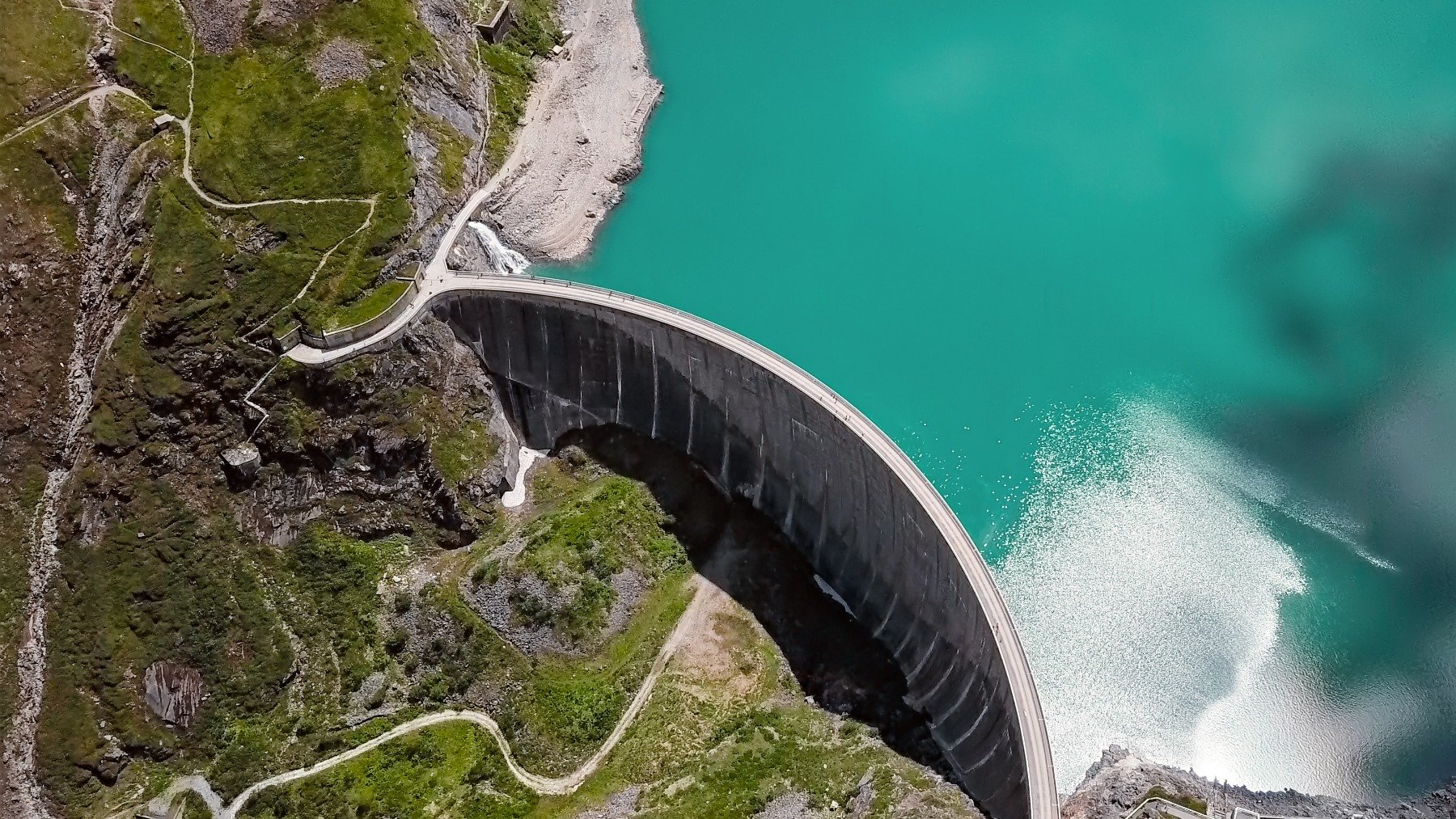 España podría construir la megacentral más grande de Europa: la provincia elegida