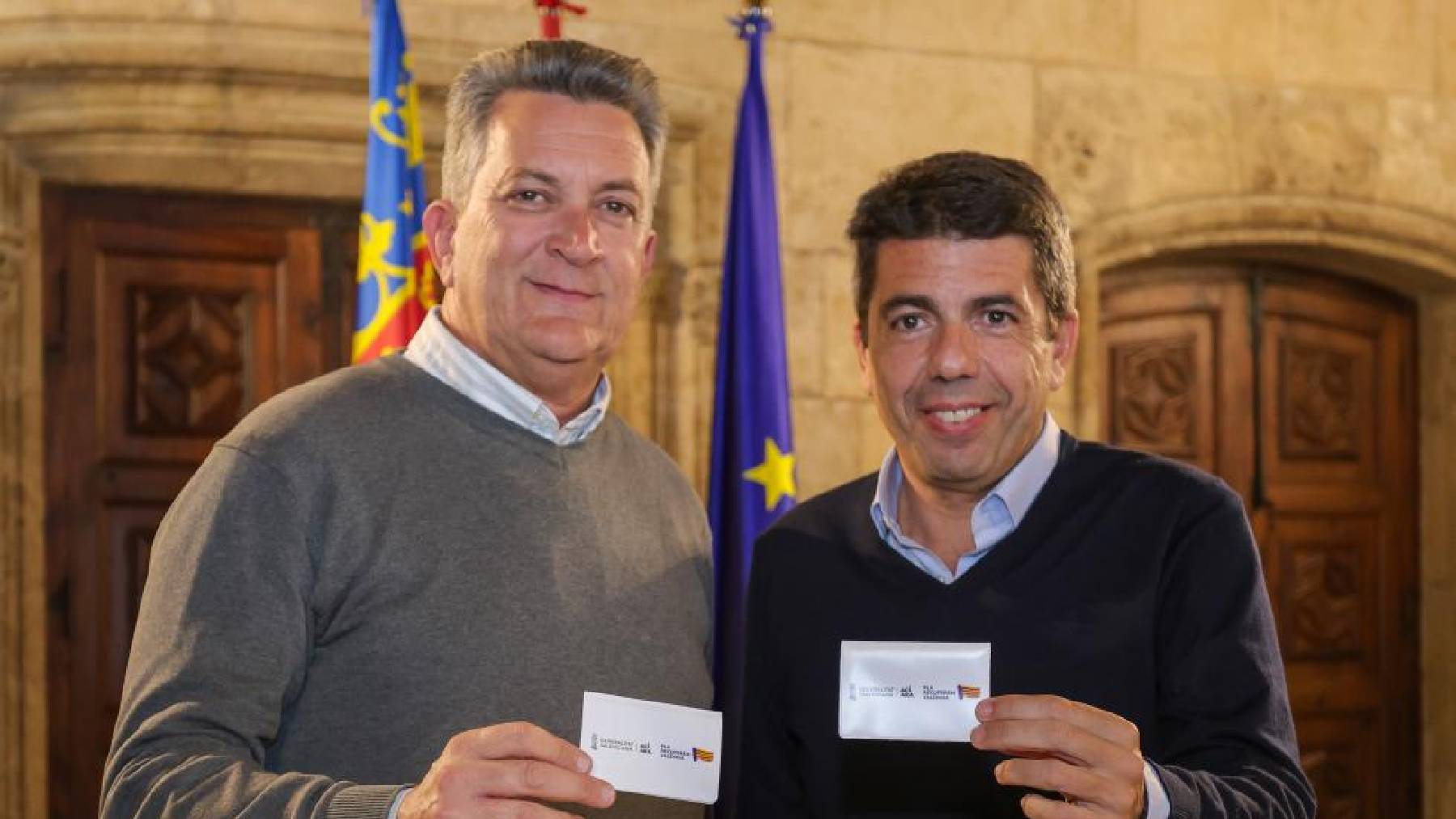 Mazón lanza la tarjeta de movilidad gratis de afectados de la DANA en sólo 30 días tras su anuncio