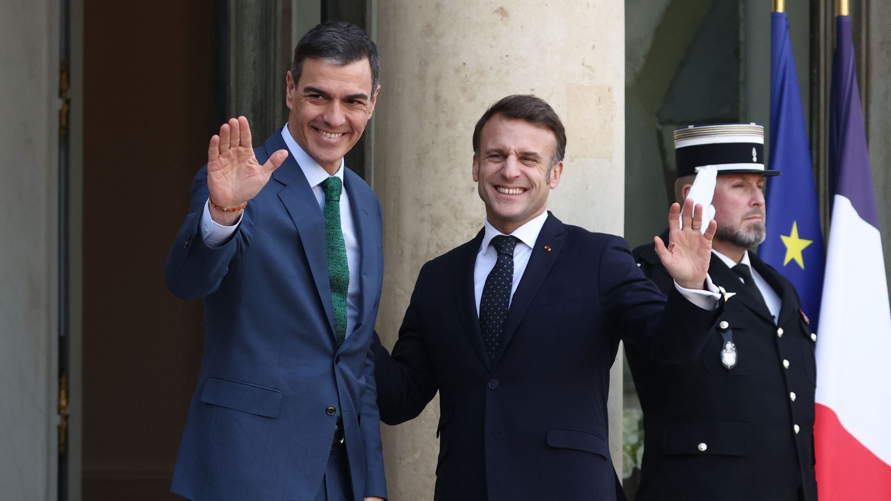 Macron recibe a Sánchez para la cumbre de París. (Getty)