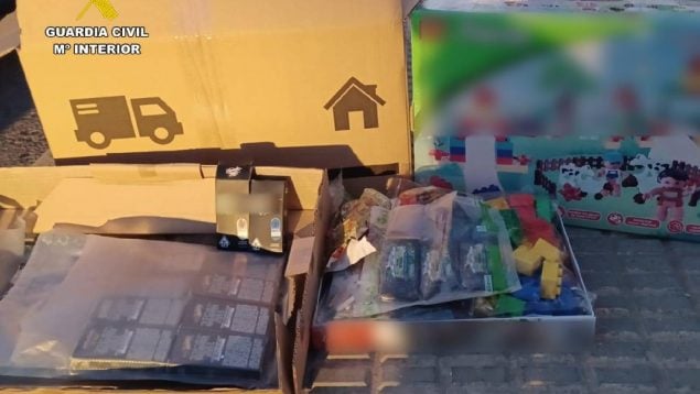 detenidos droga cajas de juguetes